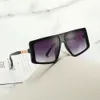 Zonnebrillen vierkante panoramische zonnebrillen, modieuze grote kaderglazen, dames rijden en reis trendy zonnebrilfabriek verkoop