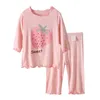Kledingsets Girls Pyjama Set Zomer kinderen Ice Silk Clothing Set Childrens Soft Pyjama's Leeftijden 3-14L2405L24045