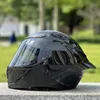 Vintersäsong män svart färg hjälm motorcykel full ansikte kvinnor dot godkänd casco casque stor spoiler ridning 240509