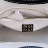 MUI MUI SAG CUIR SAG Hobo Travel Designer Underar Underar Shopper Bags Premium CrossBody Clutch Handbang 5BG288 est livré avec deux poches à fermeture éclair 4 couleurs 918