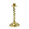 Bougeoirs Golden Geométrique Feuille de fer forgé tasse Créative Hollow Holder Holder salon rétro décoratif ornements