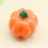 Figurines décoratives 5pcs Résine de citrouille Végétable et fruit Décoration de la main DIY Production sac clé Sac pendentif Collier Collier Collier