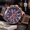 2020 Hochwertige 42 -mm -Herren -Uhr -Watch -Leder -Fashion Casual Military Quartz Sport Watch Alle Funktionen Arbeit Dropship Amani 234v