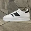 designer skor tallrik-forme sneakers casual skor för män kvinnor svart vit gummi rosa sammet röd grön mocka blå läder män kvinnor utomhus sporttränare storlek 36-44