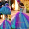 Robes de quinceanera bleu et violet arc-en-ciel