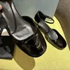 Luxe ontwerper Mary Jane schoenen vrouwen casual lak leren ronde teen lage hiel enkel band ballet dans schoen fashion party sandalen