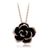Brand Camellia Design Pendant Fashion Women Goldcolor Noir peinture Rose Flower Collier pour les colliers de mariage8046440