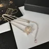 Boutique Desigeri di collana a placcata dorata 18K Classic a forma di star a forma di pendenza versatile alla moda collana di diamanti di alta qualità con un regalo squisito in scatola