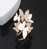 Fashion Gold Plodato Two Colours Charm Rhinestone Butterfly Scarf Buckle Womme Women Accessori6400887