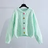 Tricots de tricots pour femmes couleurs massives veste de chariot coréen cardigans de mode coréens vêtements pour femmes vêtements d'hiver bouton coloré sweet