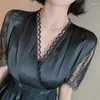 Robes de fête Femmes V-colme à manches courtes Robe élégante A-line pour le bureau sexy de la dentelle d'été