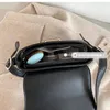 Sacs à bandoulirs Niche Design Texture Handbags 2024 AUTUME / HIVER FOLM INS BAG MESSENSER SALLE SAILLTH: 26 cm