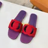 2024 Designer slippers voor dames jelly rubberen muildieren platte hakken lederen slippers sandalen luxe chaussure claquette zomerschoenen sandles nieuwste