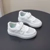 2024 Printemps / été Nouveaux chaussures à grande planche à maillage simple creux, Little White Chores des écoliers 9632