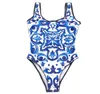 セクシーなバックレス水着バススーツデザイナー印刷された水着女性夏のビーチバケーション水着2857716