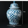 Vases Jar de gingembre à damier en porcelaine bleu et blanc