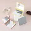 Miroirs compacts de maquillage à 2 côtés carré carré portable mignon fille cadeau gift goad midi poche double face compacte multicolore Q240509