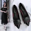 Casual Shoes Black/red/white Leather Flat Woman Pointed Toe Ruffles Flats Elegant Ladies Ol Slip On Loafers Moccasin Y763