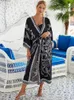 Сексуальные градиентные цветные сокрытия бикини Kimono Pareo Tunic Dres Одежда Summer Beach Wear Женская купальственная одежда для халата 240426