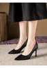 Chaussures habillées taille 31-40 talons hauts à talon mince des femmes à orteils pointus noirs