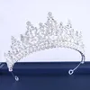 Clips de cheveux haut de gamme Crystal Gem Crown Ornements élégants Banquet Noble Banquet Accessoires pour femmes