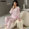Kvinnors sömnkläder crepe bomullspyjamas för kvinnor hösten o-hals långa ärmar jordgubbe tryck pijamas 3xl 4xl koreanska pyjamas damer