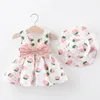 Vestidos de garotas saia infantil Baby Baby Small Fresh Fresh Big Strawberry Print Vem com chapéu