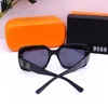 Lunettes de soleil designer pour hommes tendances de mode pour femmes Design de chasse au soleil extérieur.