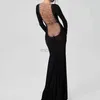 Urban sexy jurken mesh zwarte lange mouwen backless transparante sexy slanke fit lange jurk 2023 zomer dames strand nachtclub set d240510