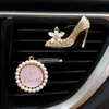 Interiördekorationer Bildekor Diamond Purse Car Air Freshener Auto Outlet Parfym Clip Car Scent Diffuser Bling Crystal Car Accessories Women Girls T240509