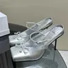 Pantofole tacchi da ballerina fiocchi in pelle di metallo bordi abbinati sottili scarpe di lusso alte