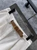 Short féminin 2024 printemps d'été décontracté blanc rétro de décoration de ceinture en lin coton coton haute taille pantalon femme pantalon féminin
