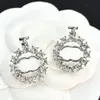 Nieuwe stijl Designer Studs oorbellen Crystal Pearl earring 18K Gold vergulde merkbrief Stud Men Women Wedding Party Sieraden Mode -accessoire Groothandel