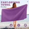 Szybki ręcznik podróżny z mikrofibrem do biwakowania plażowego.