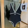 2024 Högkvalitativ designer Ladies Summer Beach Bikini Underkläder Badkläder Kvinnor Baddräkt Sexig baddräkter Sexiga baddräkter i ett stycke CHD2306276