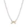 Designer Instagram Style Collana perla per donne versatili di nicchia di nicchia di alta gamma con perline di gamma di golf e 2 temperamenti accessori eqom