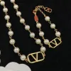 Stylish Pearl Alphabet Halskette Gold Luxus Designer Armband Frauen Schmuck Sets Geburtstagsfeier Geschenke