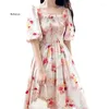 Sukienki imprezowe Kobiety Summer Vintage Elegancka w stylu pasterska kwiatowa sukienka midi Lolita Sweet High talia Silk Pink Long
