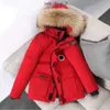 Designer Canadien Hommes et femmes en bas de parkas vestes d'hiver Veste de vêtements d'hiver Veste extérieure épaissie de mode chaleureuse couple couple en direct couche de diffusion Goode Gooses 309