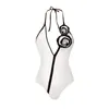 2024 Flower One Piece Swimsuit kjol axel tofsar baddräkt tryck blommig badkläder kvinnor bantning baddräkt strand slitage 240510