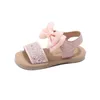 Sandals Girls 2024 Été Nouveau produit Soft Sole Chaussures pour enfants Velcro Baby Anti Slip H240510