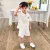 Giyim Setleri Erkek Bebek Giyim Seti Çocuk Mektubu Kısa Kollu T-Shirt+Şort 2 Parçalı Yaz Seti 1-10 Yıllık Çocuk Sporları ve Boş Zaman Ceketi2405L24045