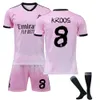 Soccer Trikots -Trails -Einrichtungen für Männer 2223 Real Madrid Pink Co Marken -Gedenkhemd Nr. 9 Benzema Nr. 7 Azar Football Set