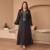 Vêtements ethniques Robes musulmanes brodées en satin robe Dubaï Cassadés Été Élégant Moyen-Orient Burka Eid Abaya Morocain 2024