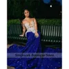 Sexy glitter Sier Diamonds Prom Dresses Sheer Neck Crystal kralen Pailletten feestjurk speciale avondjurken Court Train