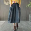 Jupes 2024 Spring Automn Arts Style Femmes Élastique Taies Loose Coton Denim Vintage Blue décontracté Solid A-Line Long jupe C691