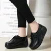 Scarpe casual da donna appartamenti con pelliccia calda piattaforma piatta in pizzo split sciolta sneakers in moda 5 cm Lady Zapatos de Mujer