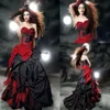 Vestidos de novia 2019 Vintage Black and Red Gothic Modest Sweetheart Ruffles Satin Lace hacia atrás Corsé Top Vestidos de novia 270c 270c