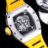 055 Schwarz Edelstahl Automatische Herren Skelett Zifferblatt Sapphire Kristall Sport Luxus Armbandwatch 5 Farben Gummigurt