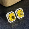 Серьги -герметики Huitan ярко -желтый кубический цирконий модный контракт с роскошной роскошной формой для женщин для женщин свадебные украшения